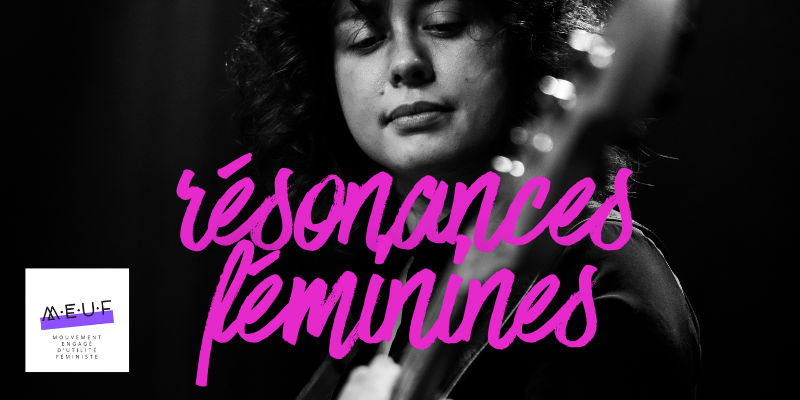 photo d'une bassiste